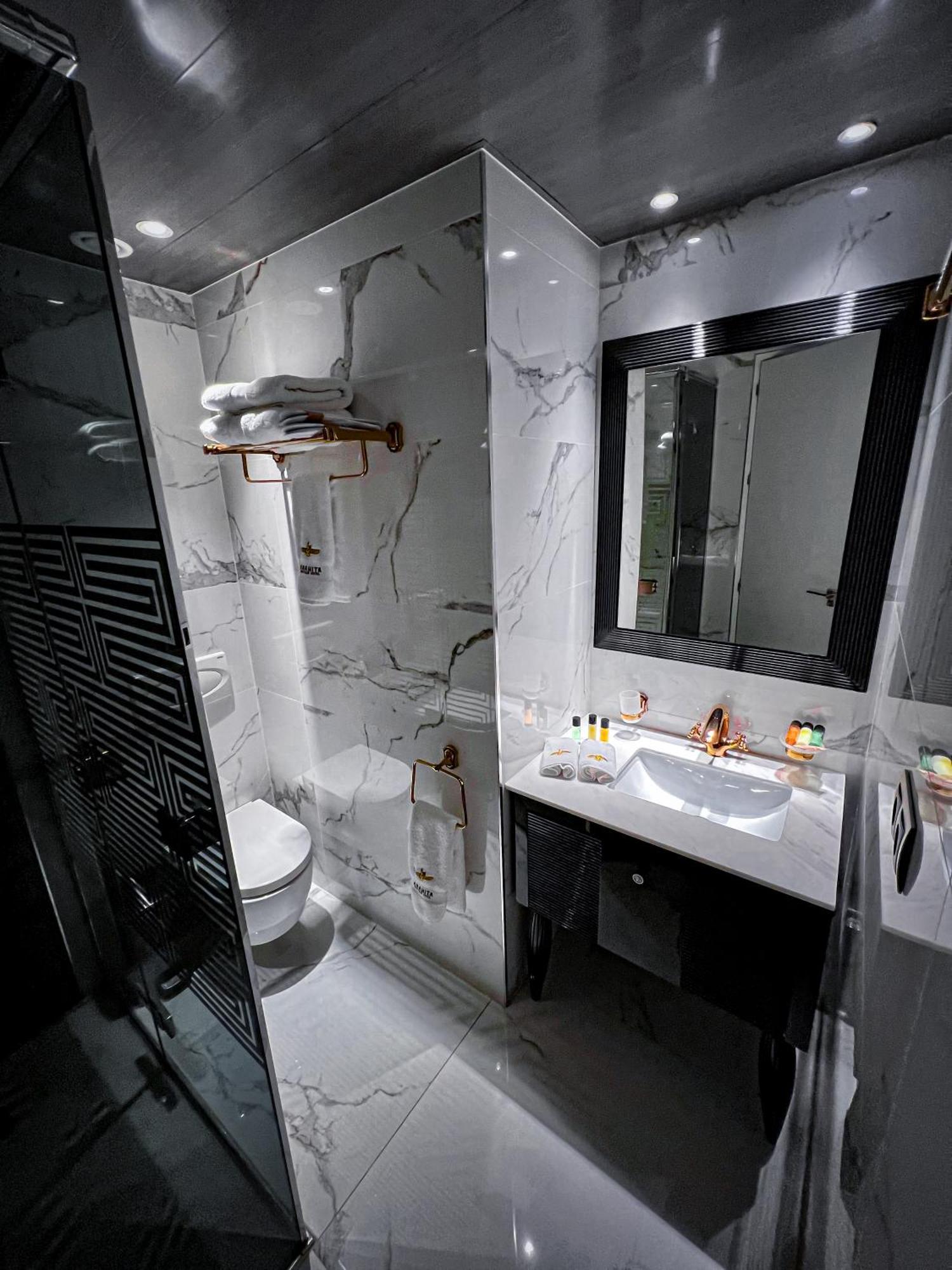 Anahita Boutique Hotel Màlaga Exteriér fotografie